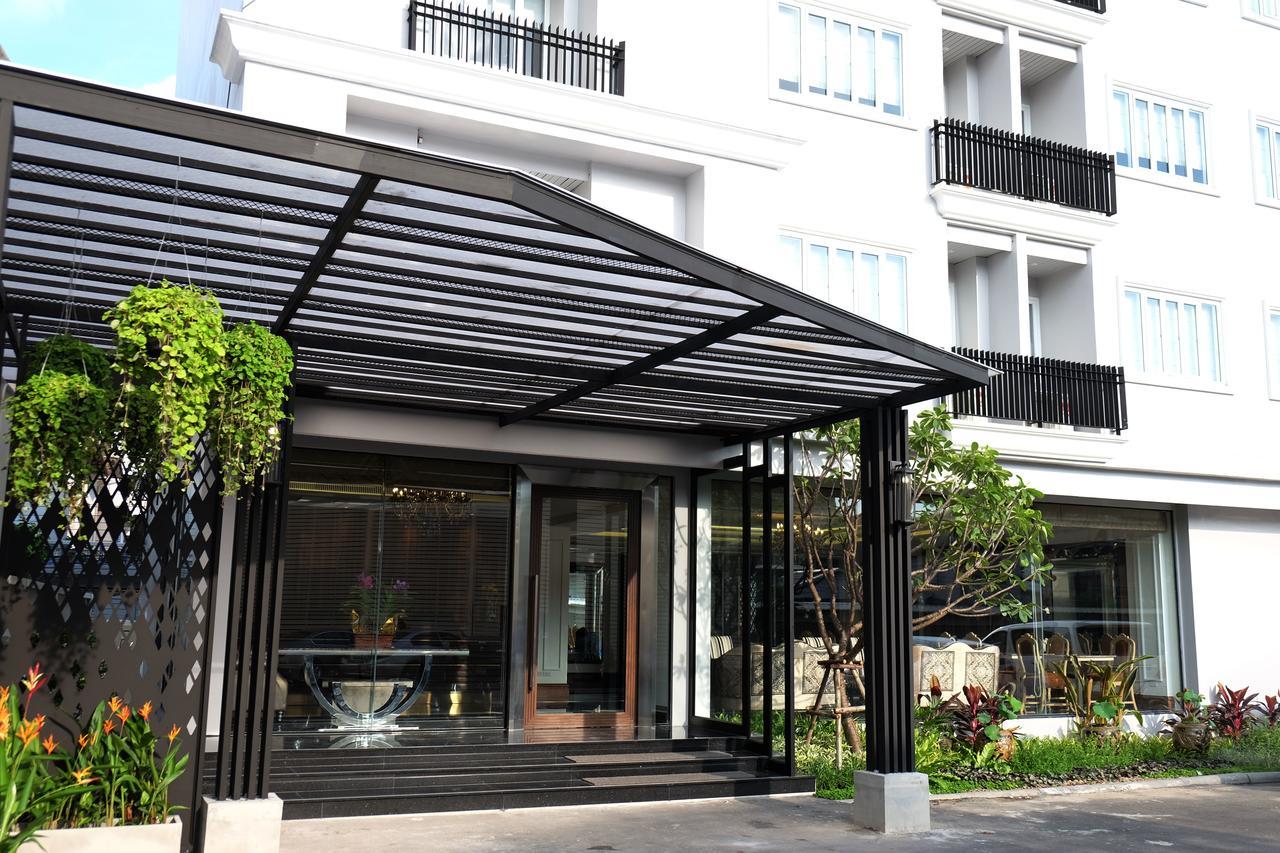 Methavalai Residence Hotel - Sha Extra Plus Банкок Екстериор снимка